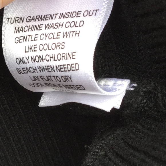 Top Black New York & Co. Short Sleeve - Picture 6 of 7